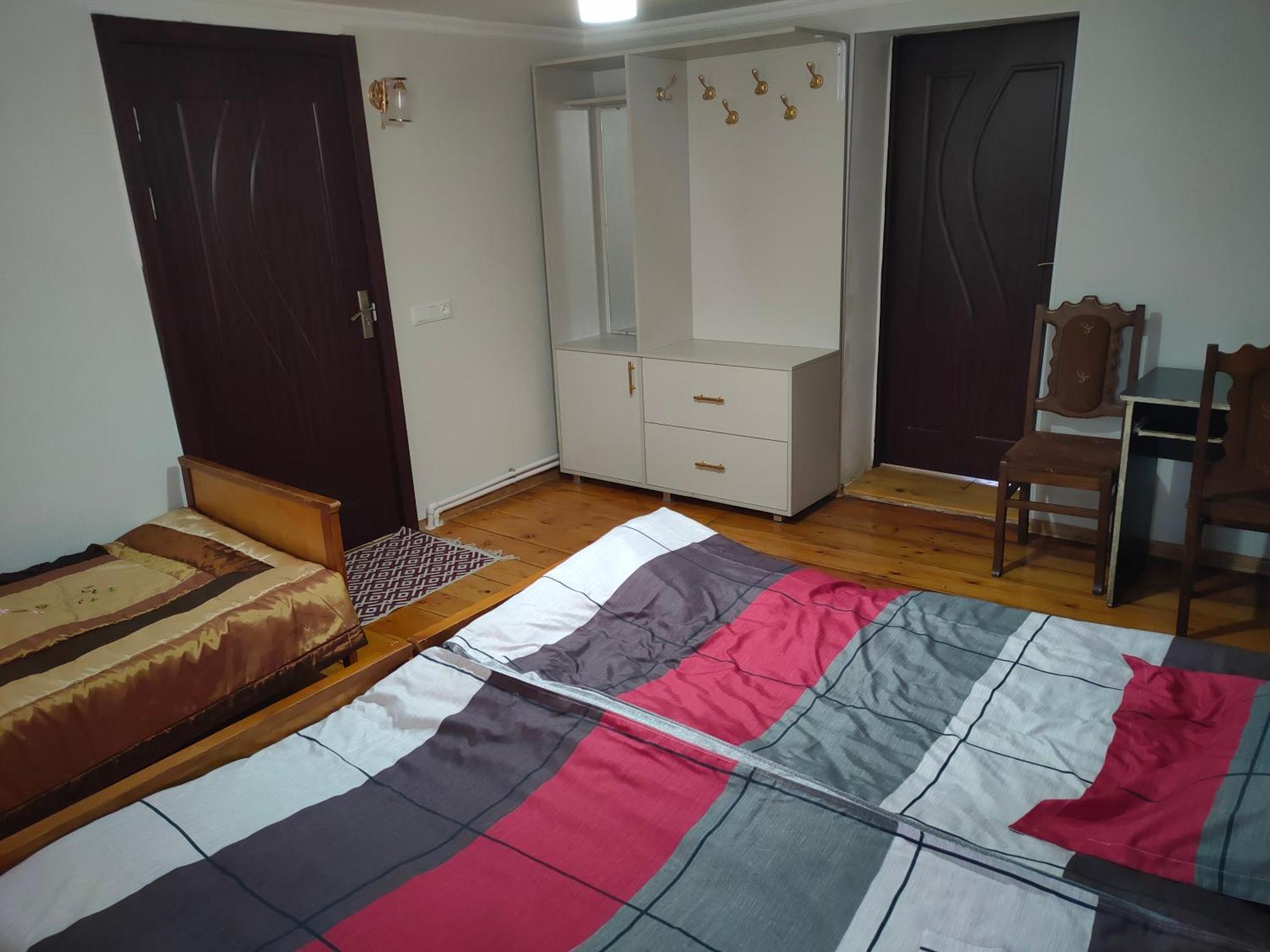 Ni- Ke Tskaltubo Quarto foto